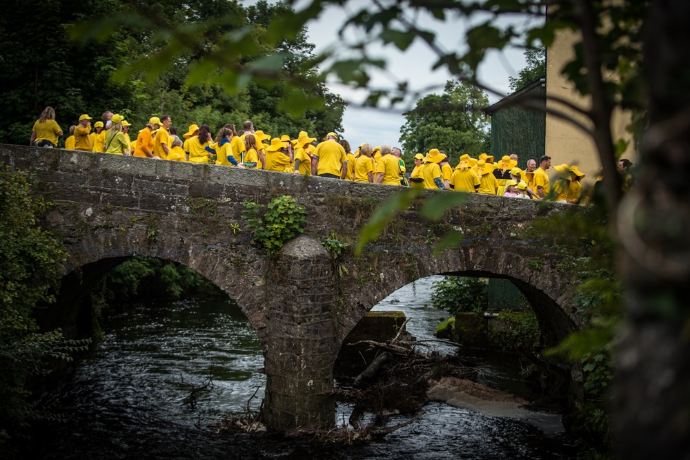 The Yellow Line_ photographer Helen Sloan