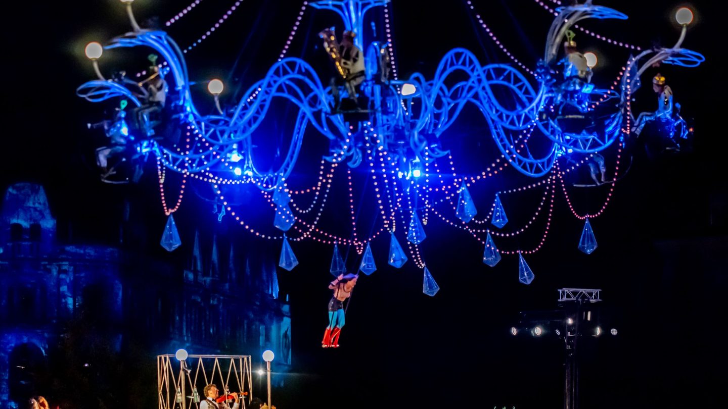 Cristal Palace By Transe Express. Chandelier And Trapeze. Photographer Patrick Desbois