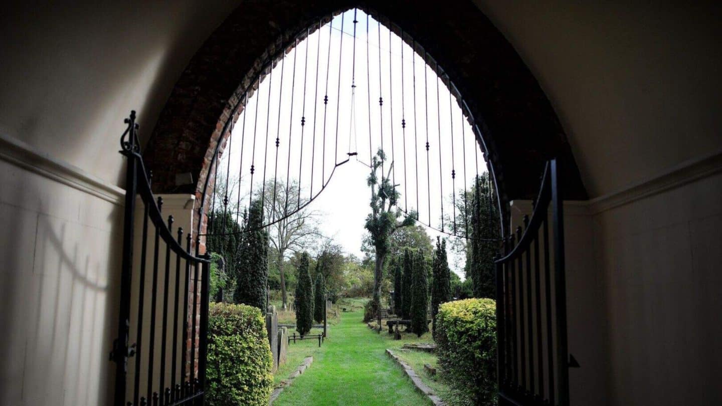 Friars Bush